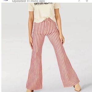 Wrangler Women's Striped Red And White Wanderer Flare Jeans 27x34